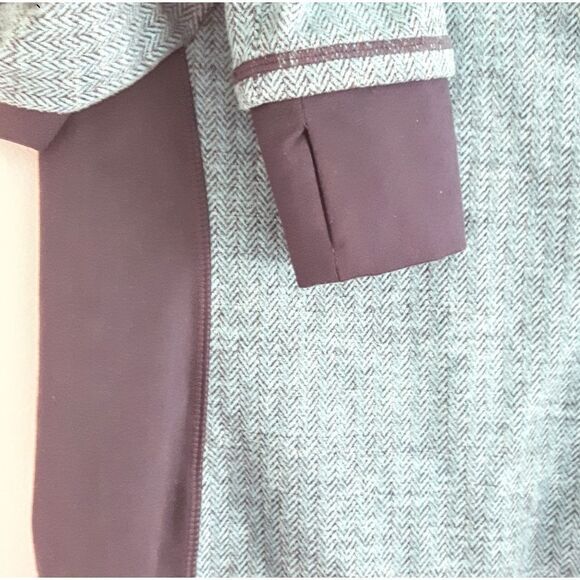 PURE & Simple Petite Long Sleeve Athletic Jacket Petite S Like New - Picture 8 of 8